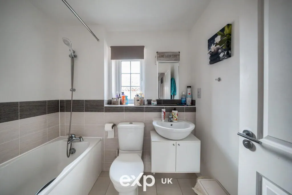 3 bed Terraced