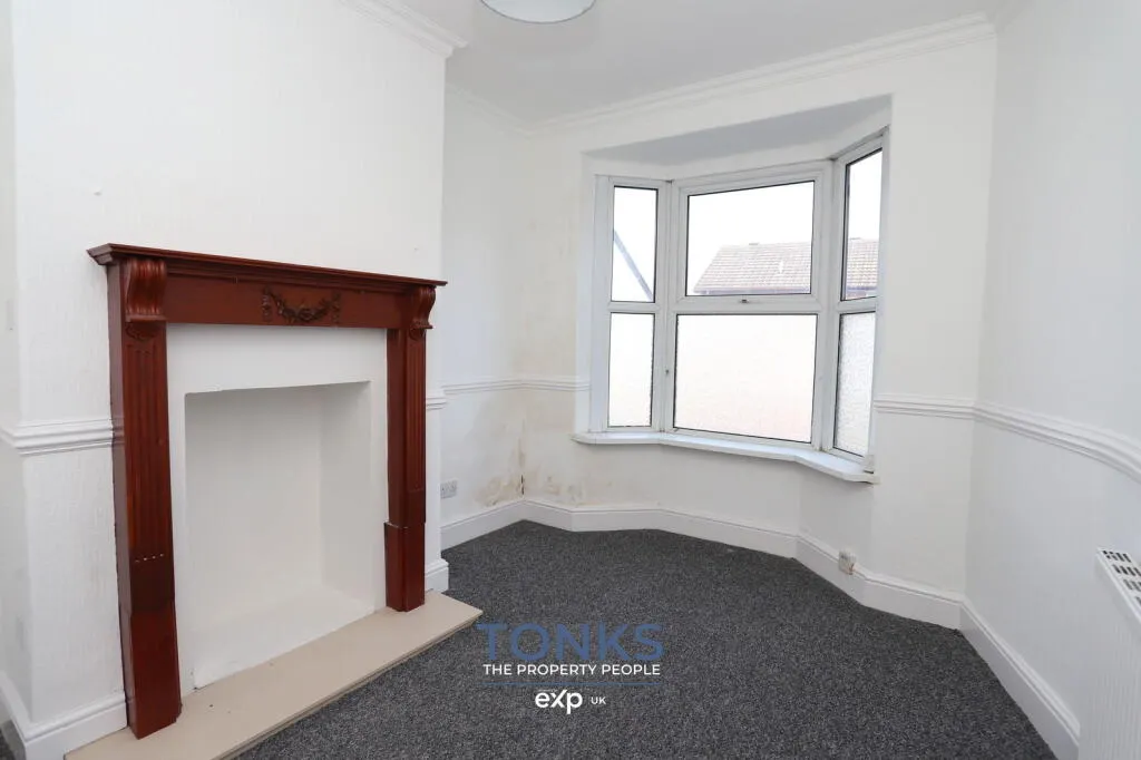 2 bed End of Terrace