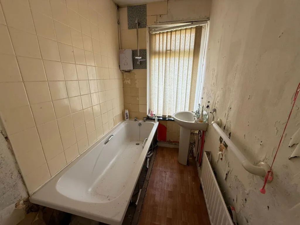 3 bed Semi-Detached