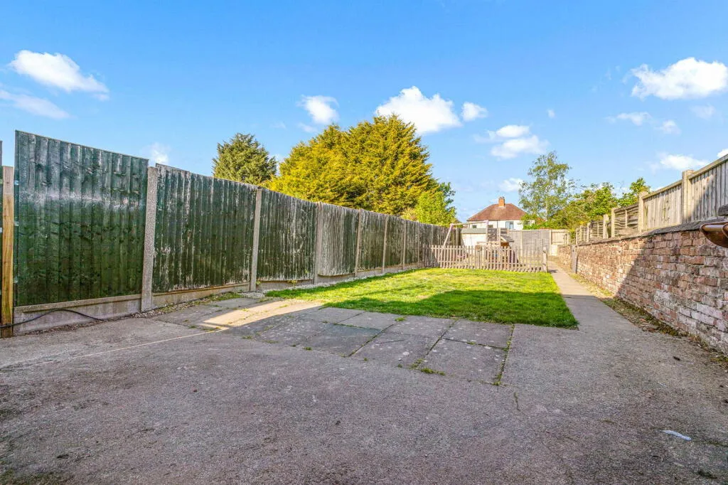 3 bed Semi-Detached
