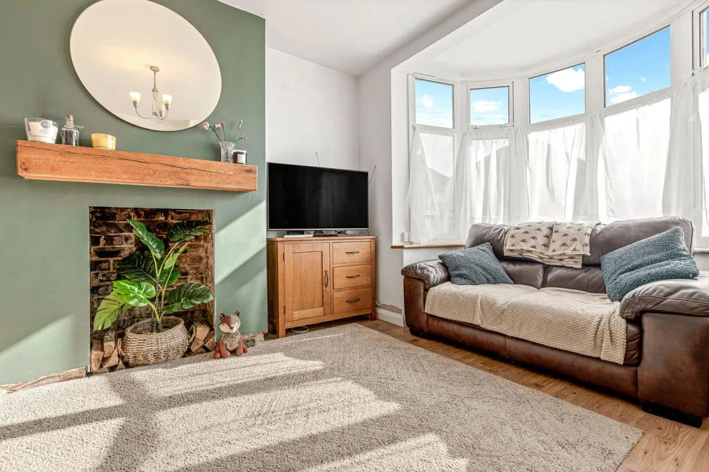 3 bed Semi-Detached