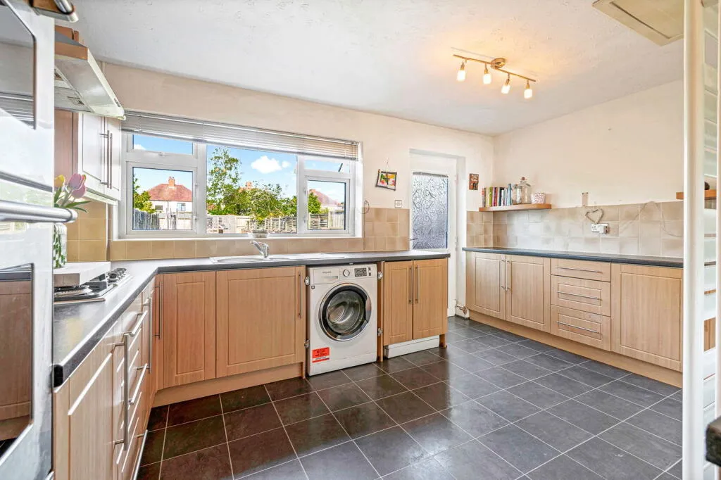 3 bed Semi-Detached