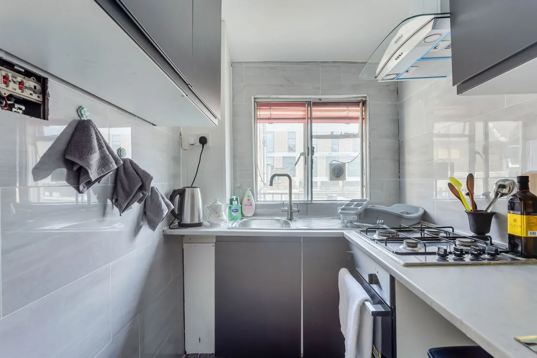 2 bed Mixed Use