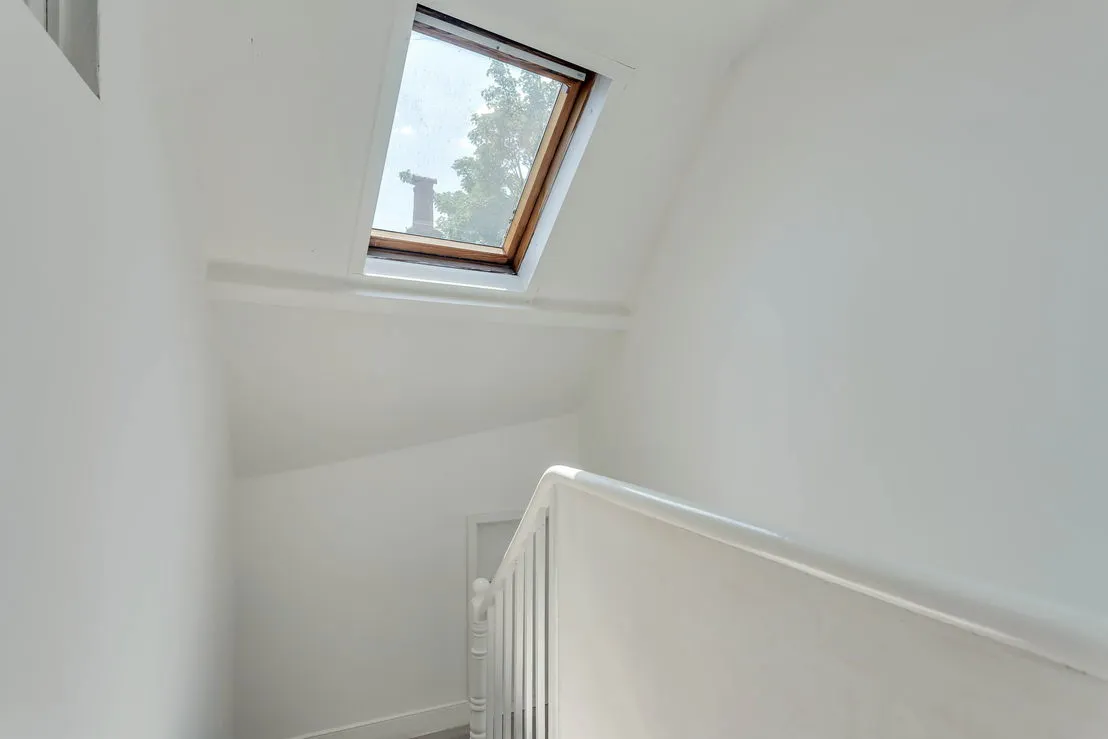 2 bed Mixed Use