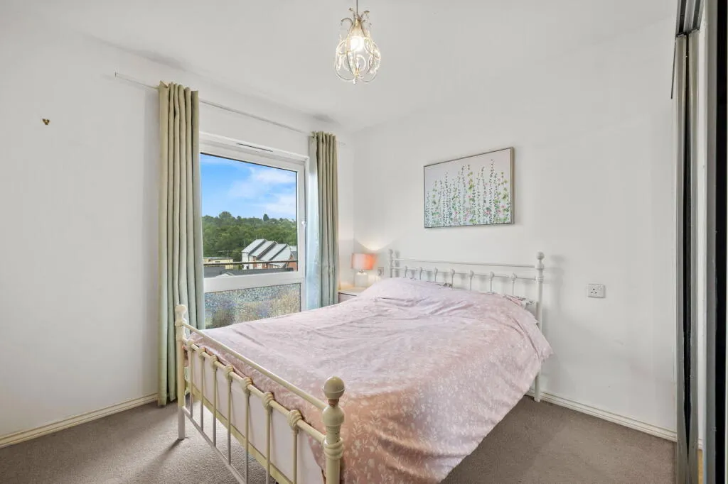 2 bed Apartment
