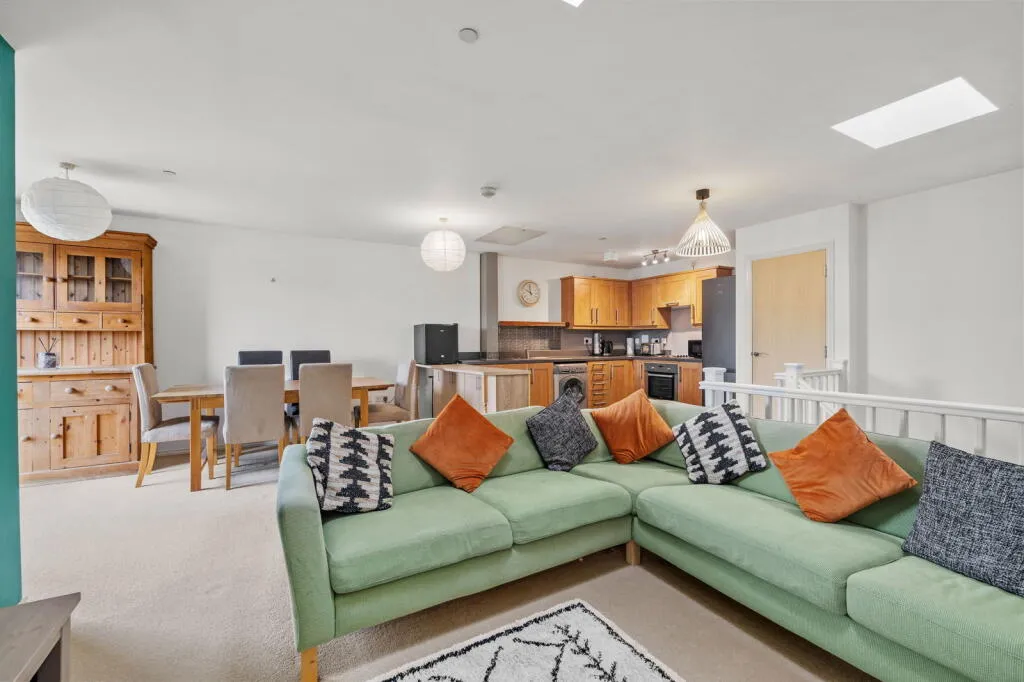 2 bed Apartment