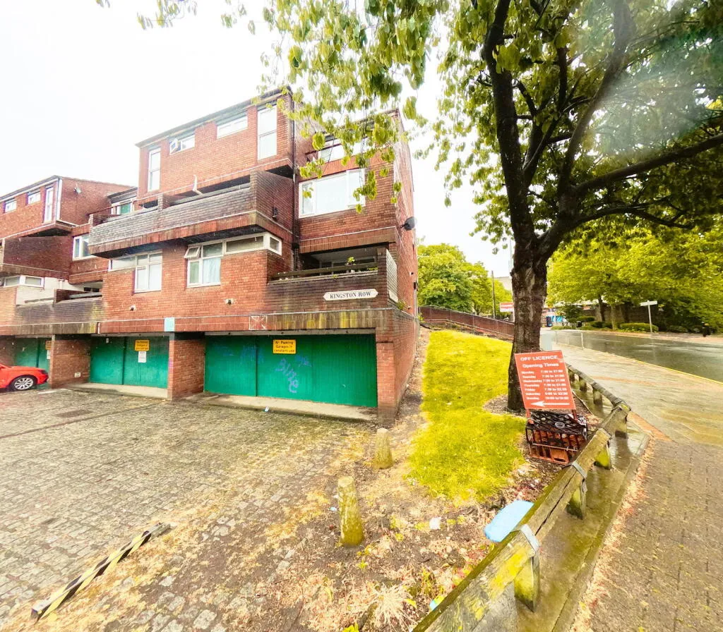 3 bed Terraced