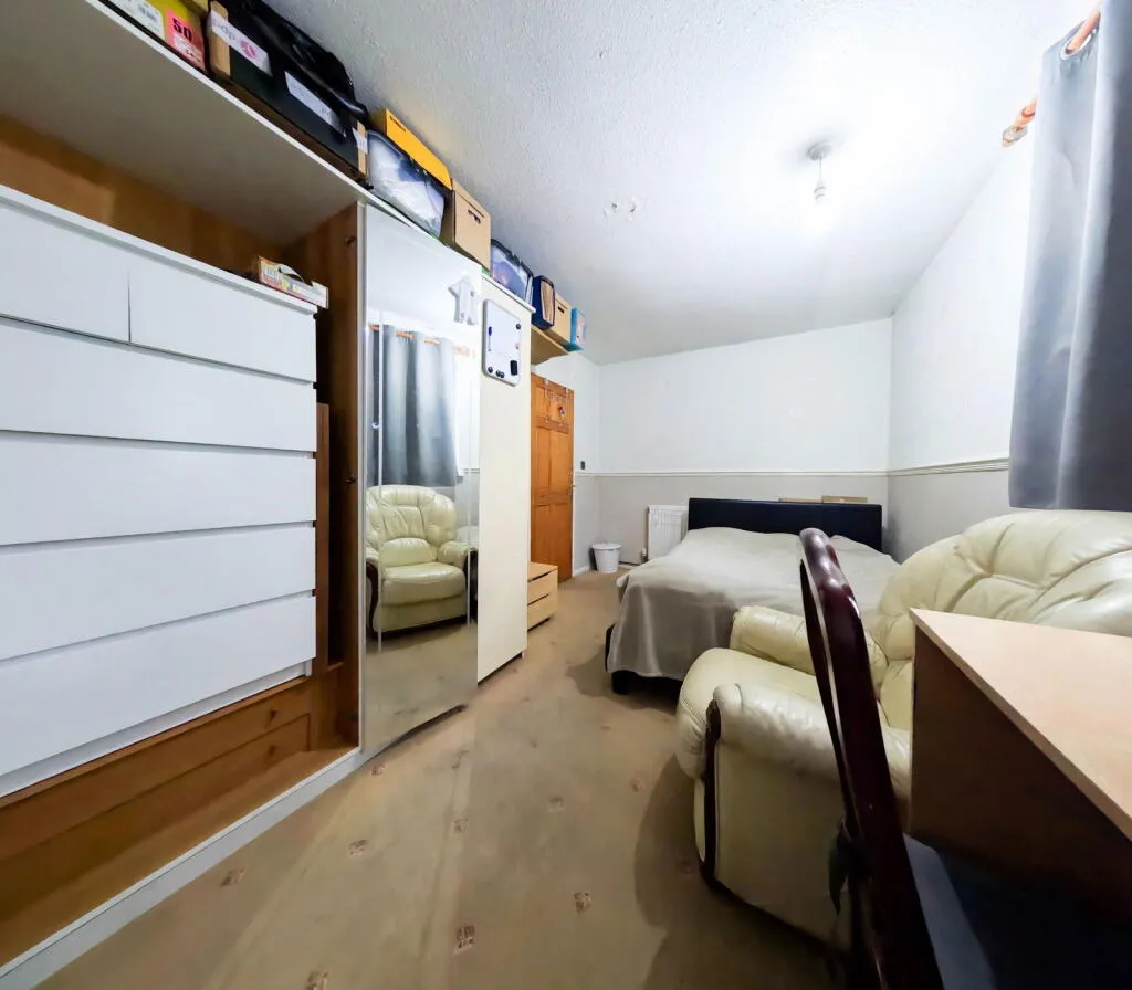 3 bed Terraced