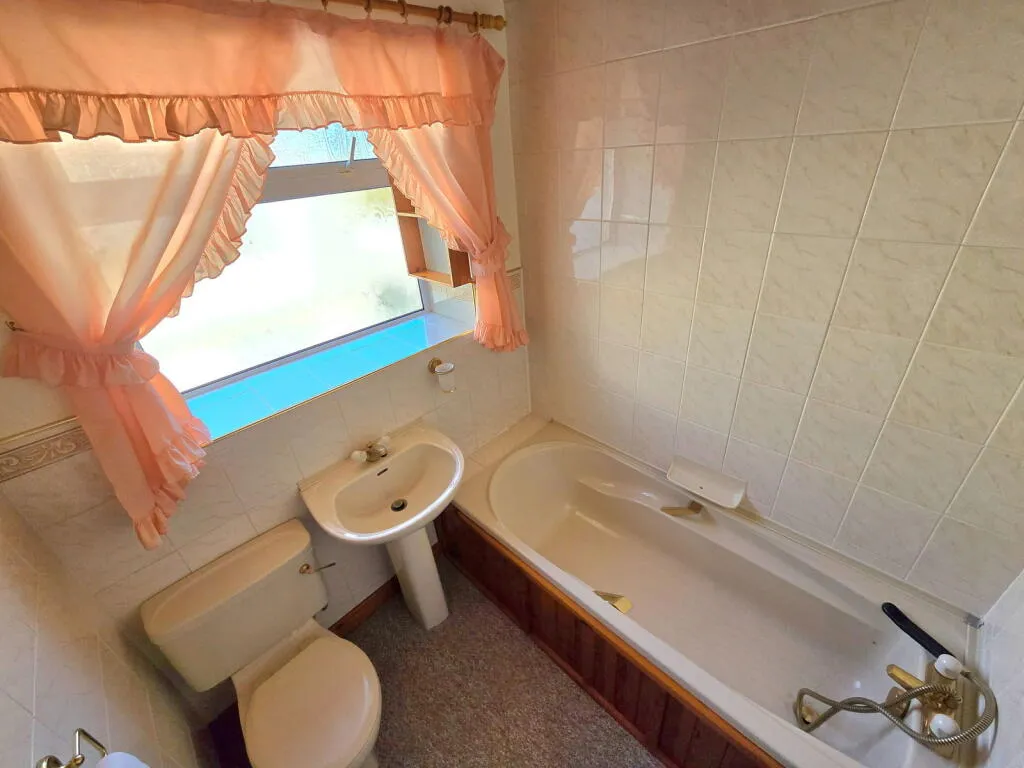 3 bed Semi-Detached
