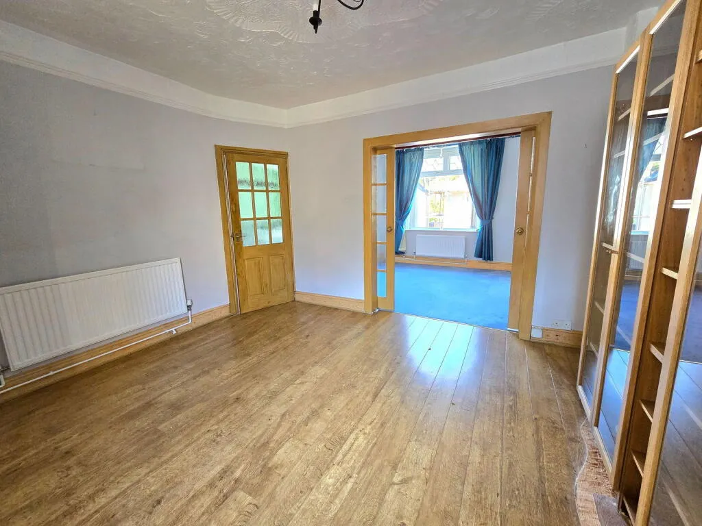 3 bed Semi-Detached