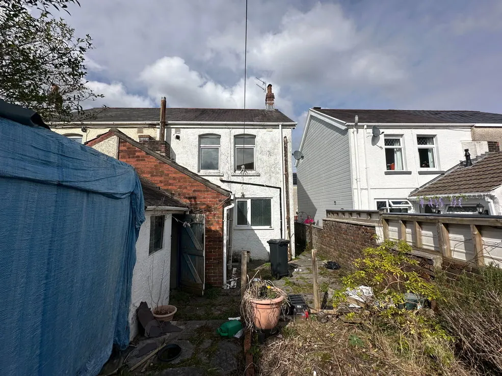 3 bed Terraced