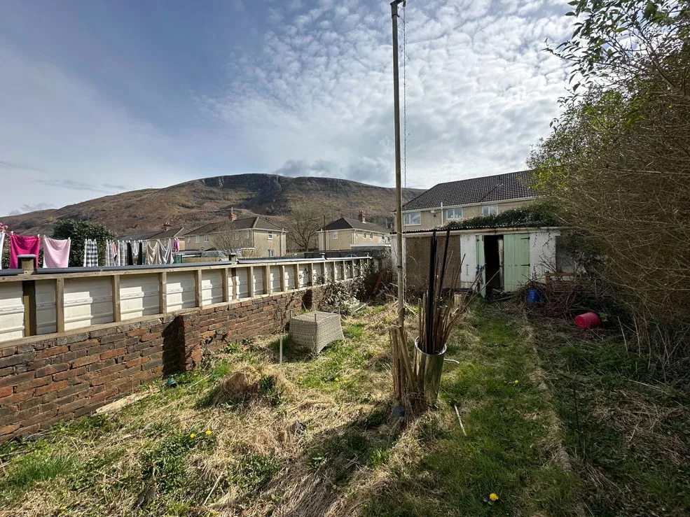 3 bed Terraced