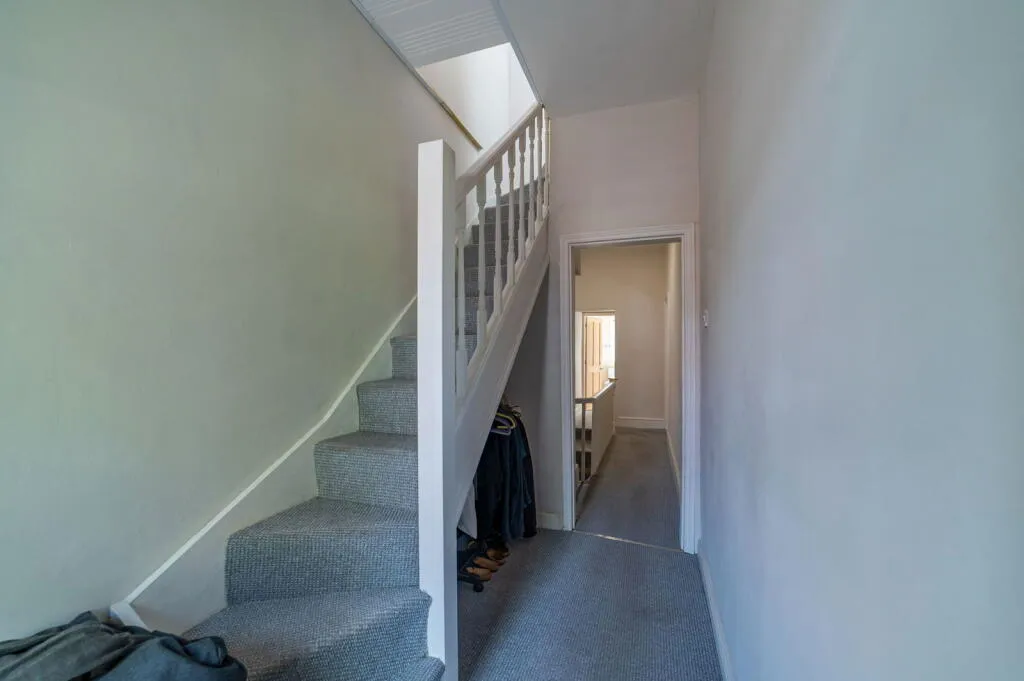 2 bed End of Terrace