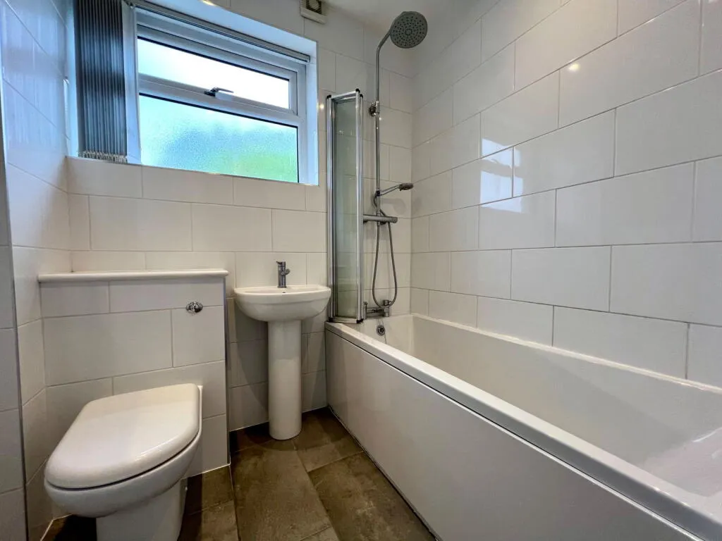 2 bed Semi-Detached Bungalow