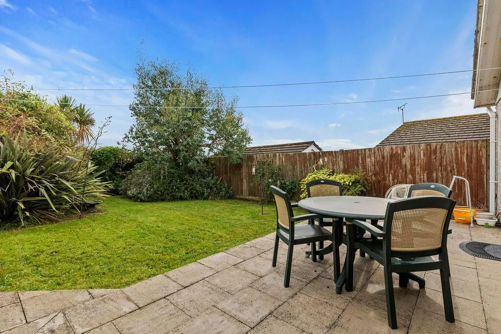 3 bed Detached Bungalow