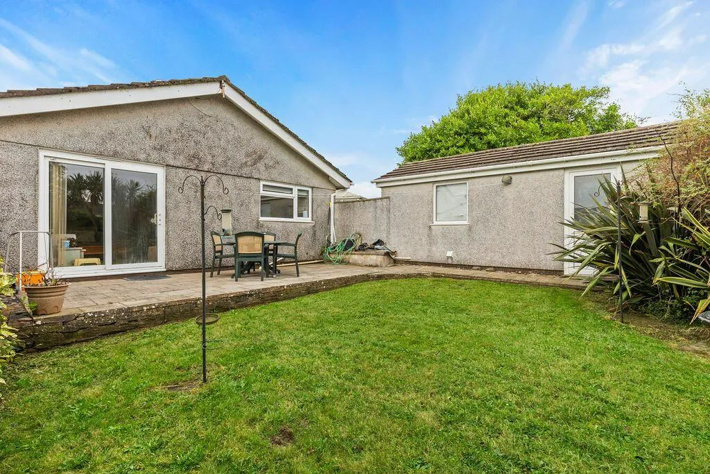 3 bed Detached Bungalow