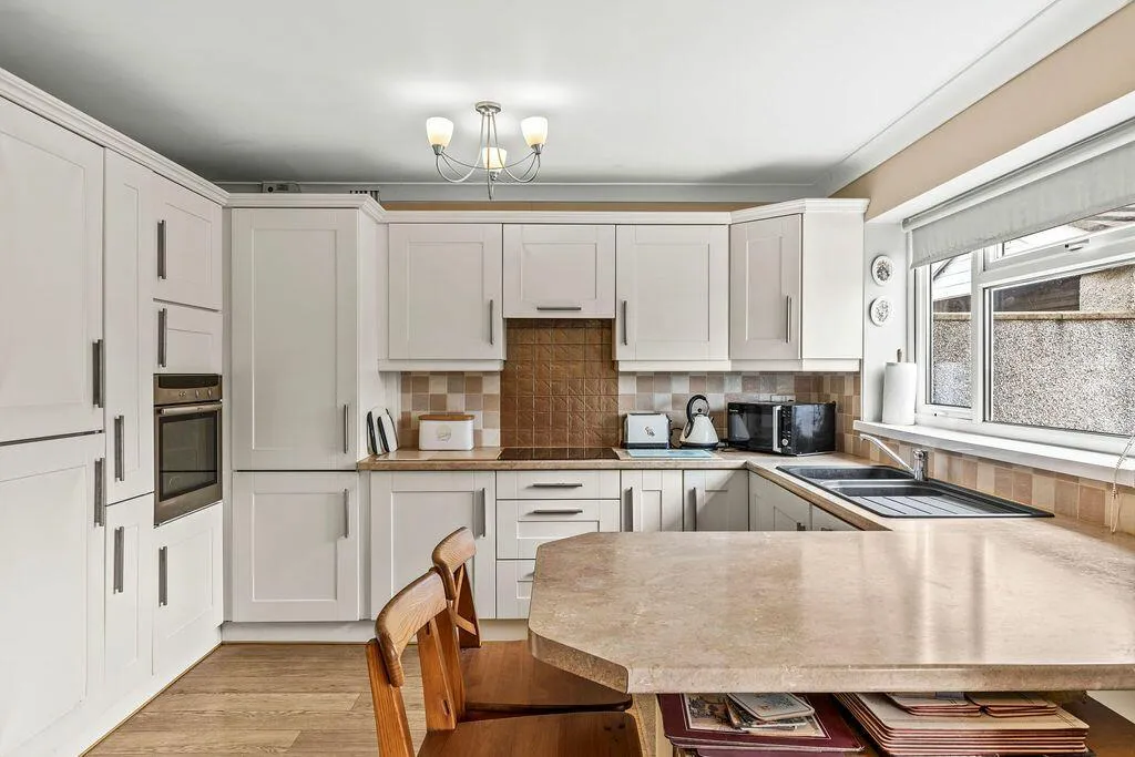 3 bed Detached Bungalow