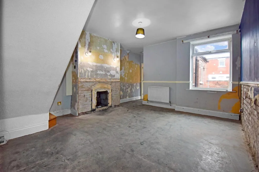 2 bed Terraced
