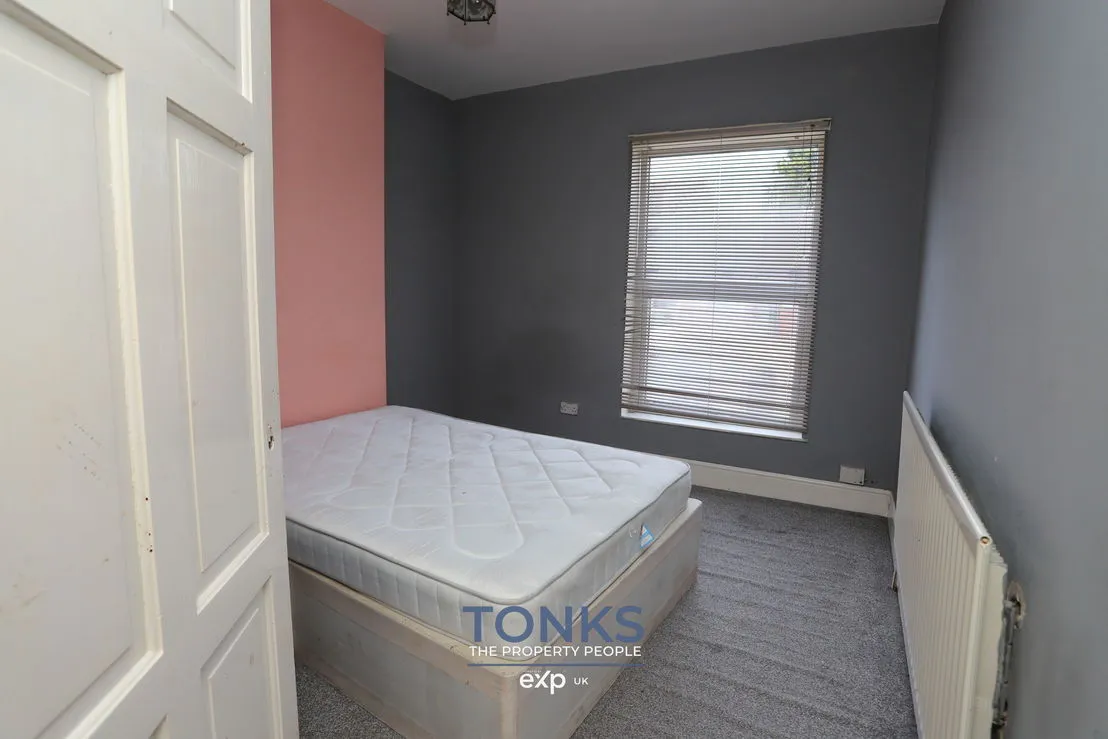 3 bed Terraced