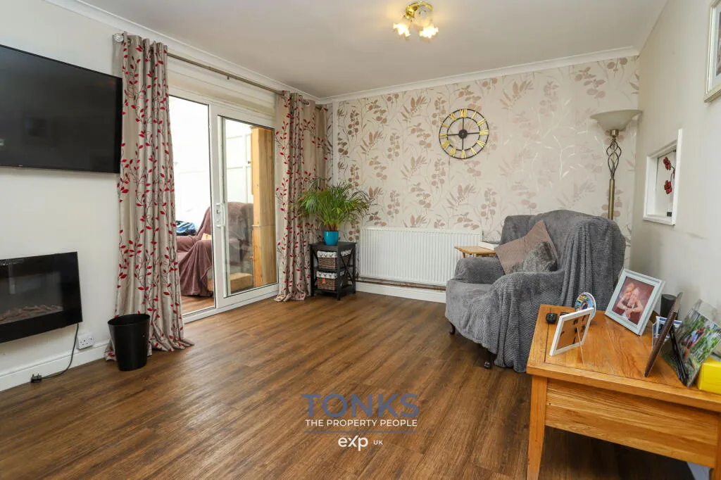 3 bed Terraced