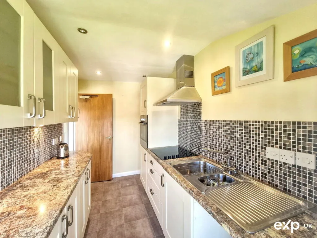2 bed Apartment