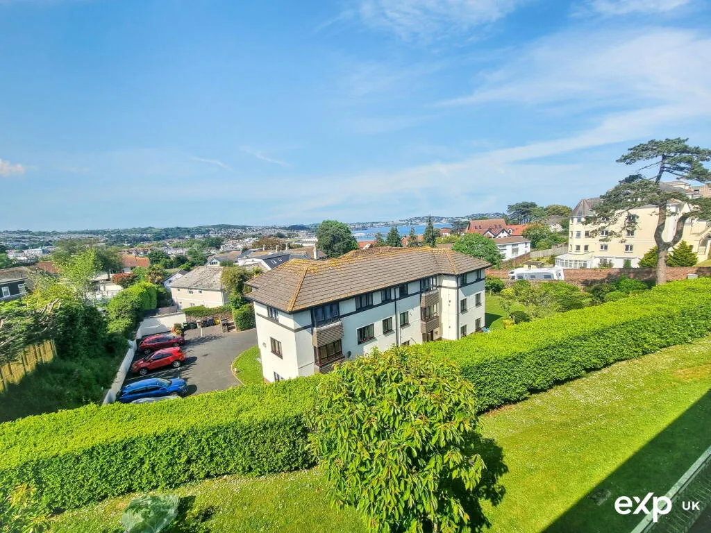 2 bed Apartment