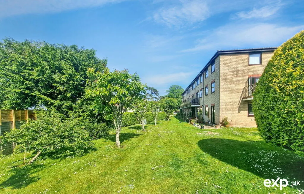 2 bed Apartment