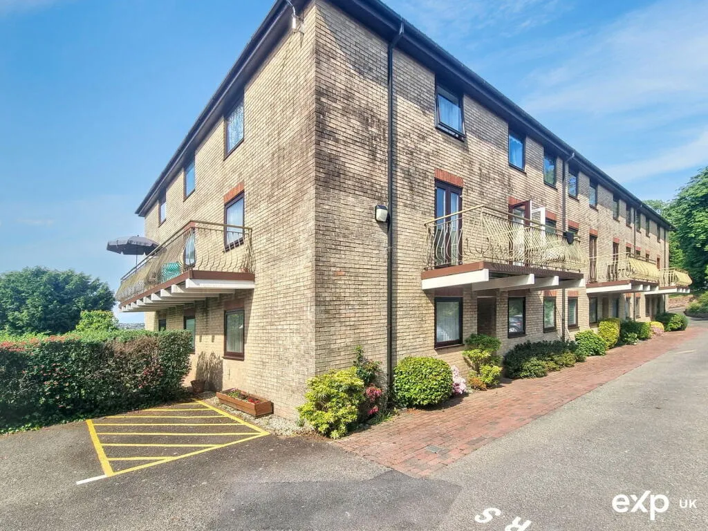 2 bed Apartment