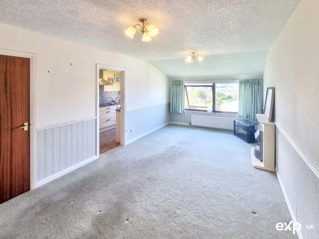 2 bed Apartment