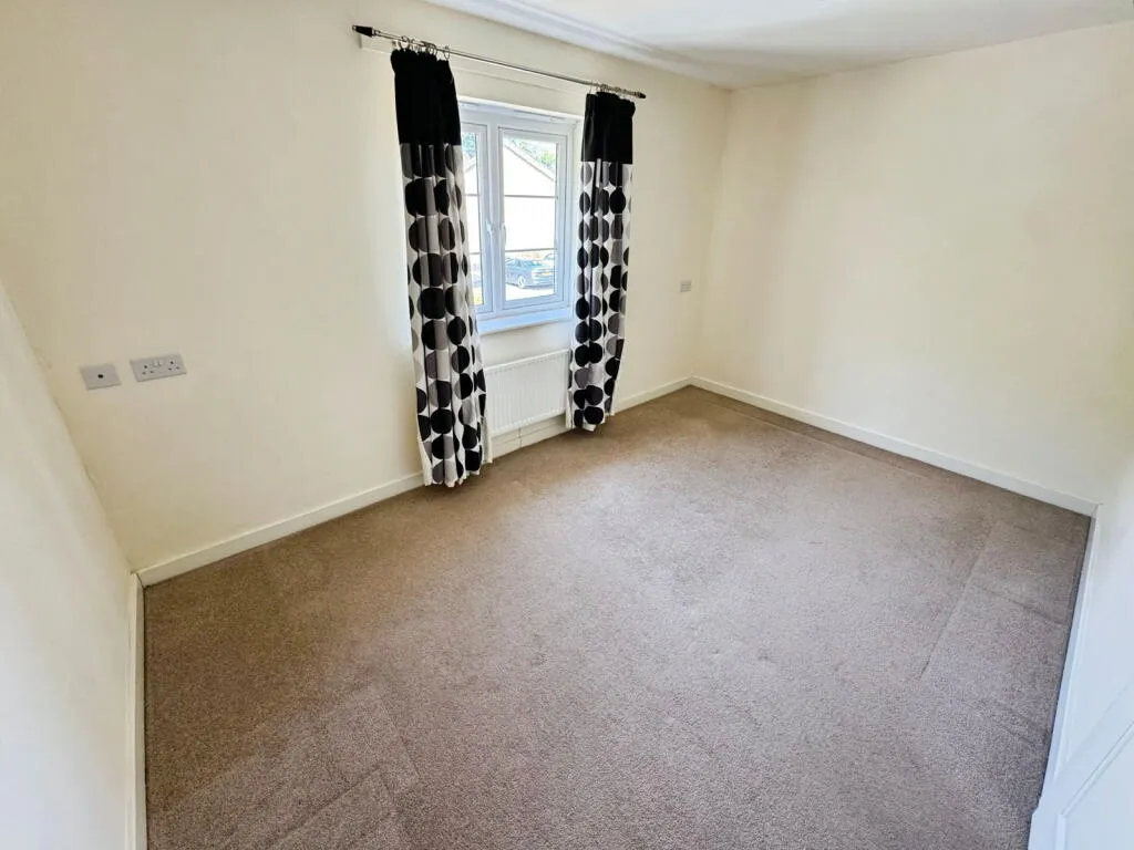 2 bed Terraced