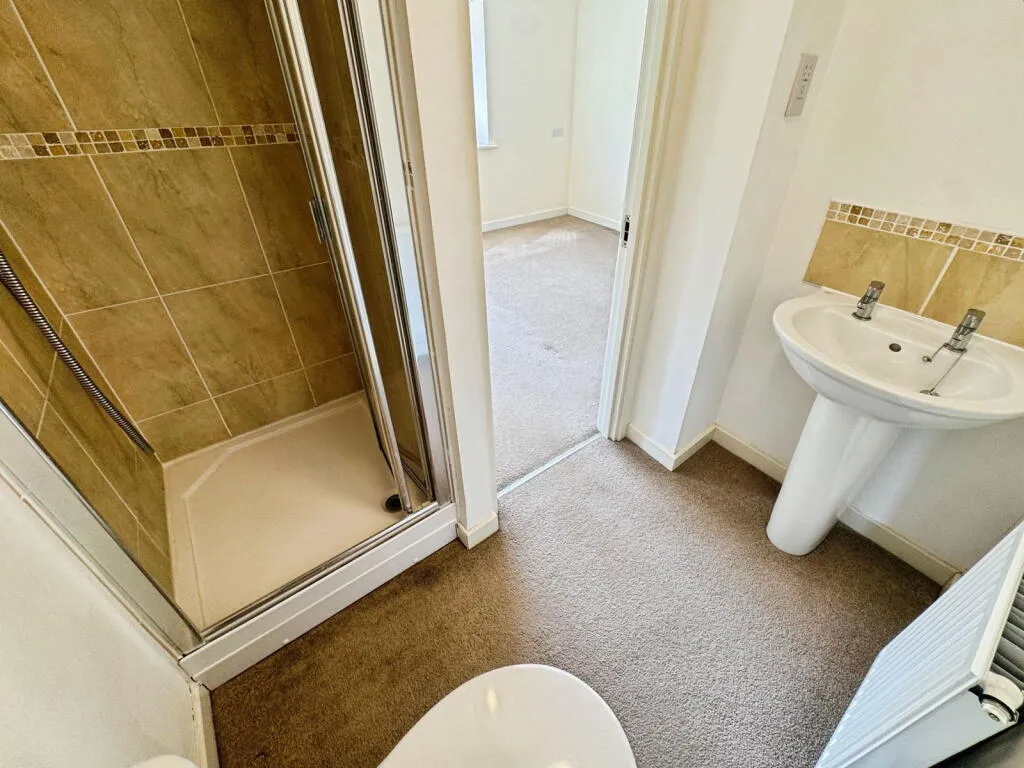 2 bed Terraced