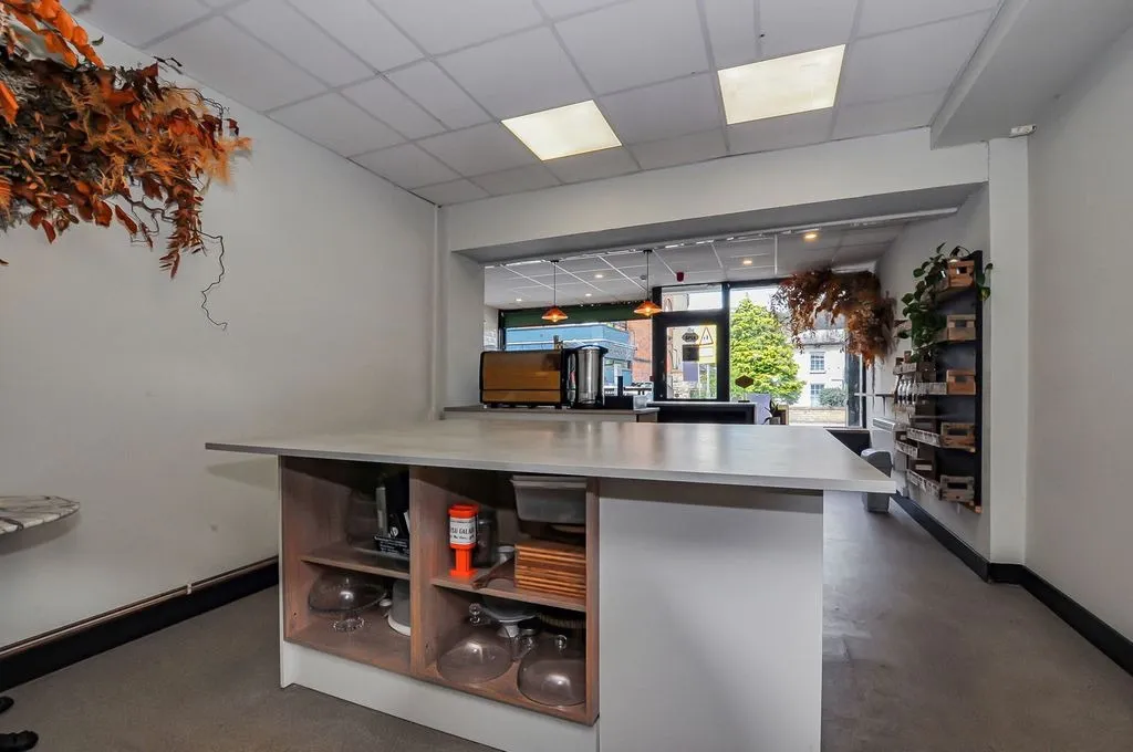 3 bed Terraced