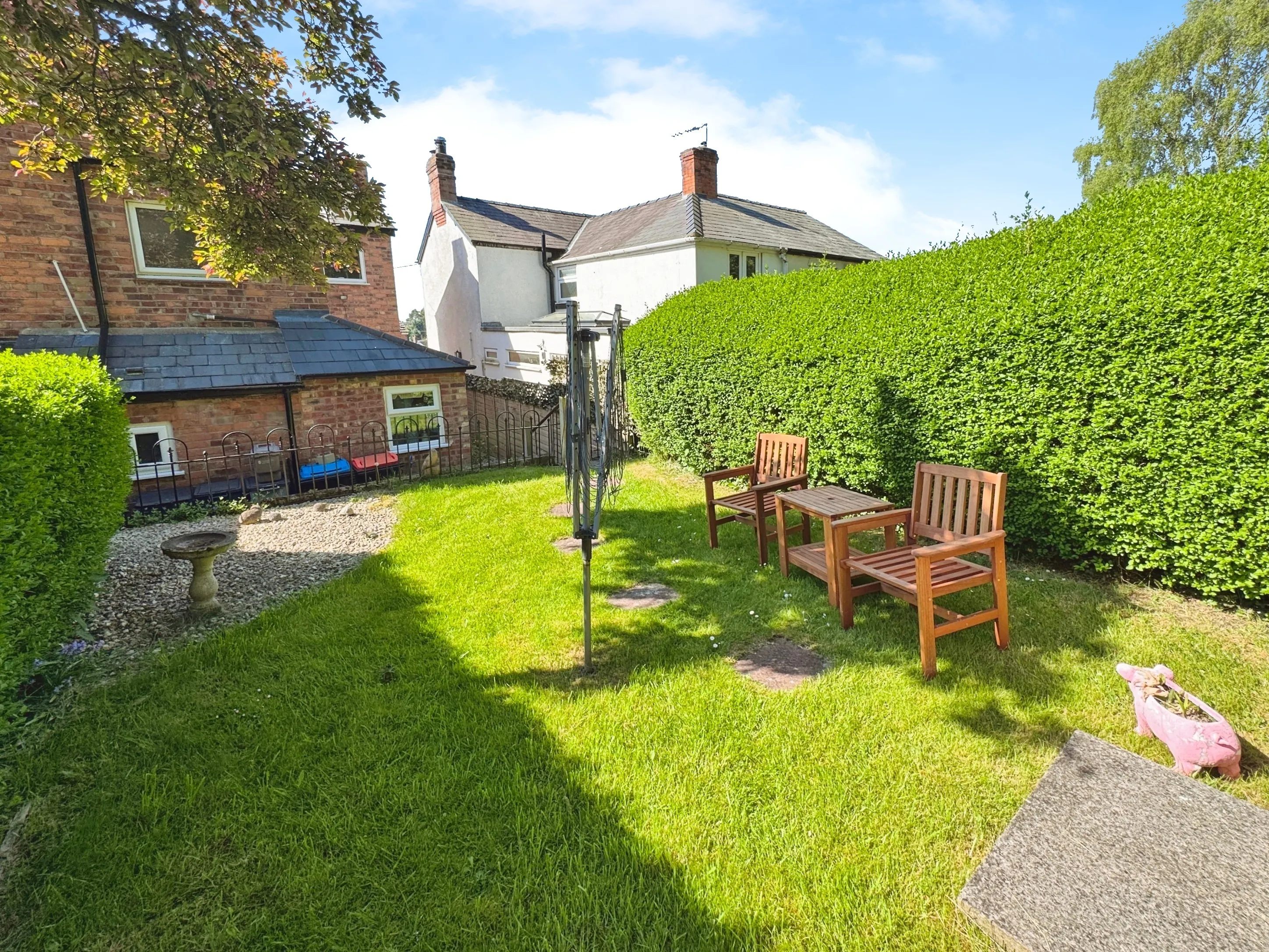 2 bed Semi-Detached