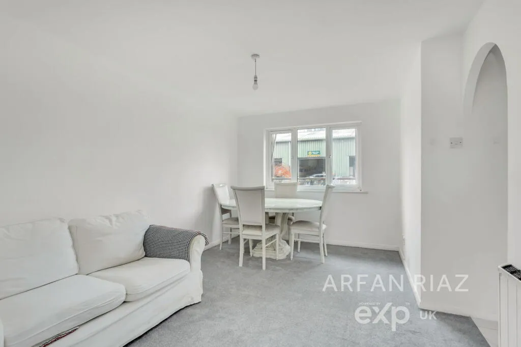 1 bed Apartment