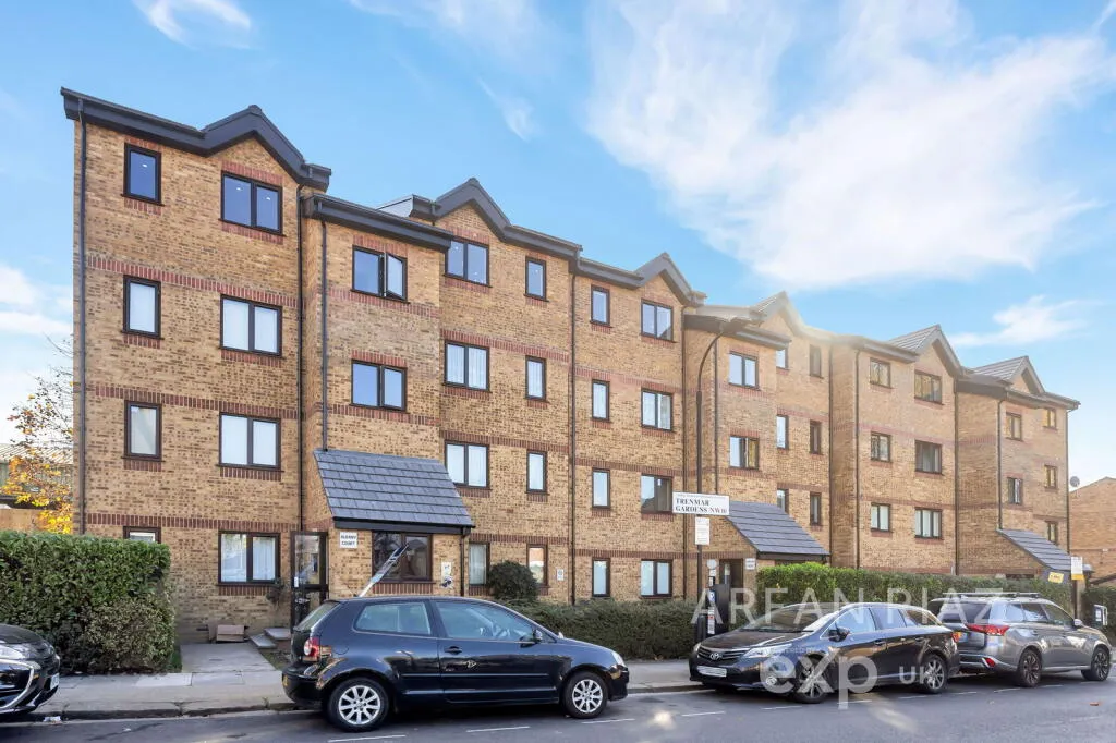 1 bed Apartment