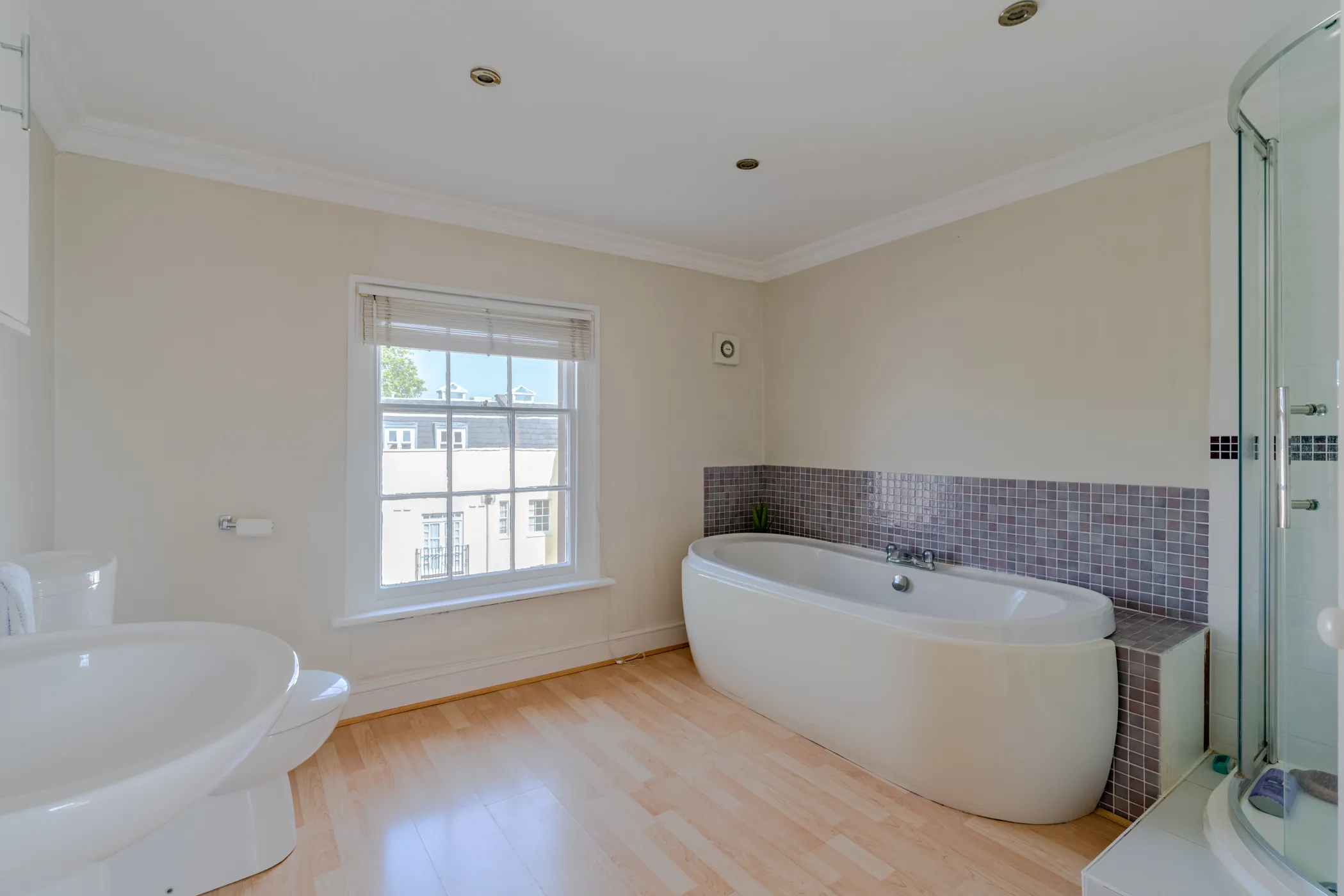 2 bed Apartment