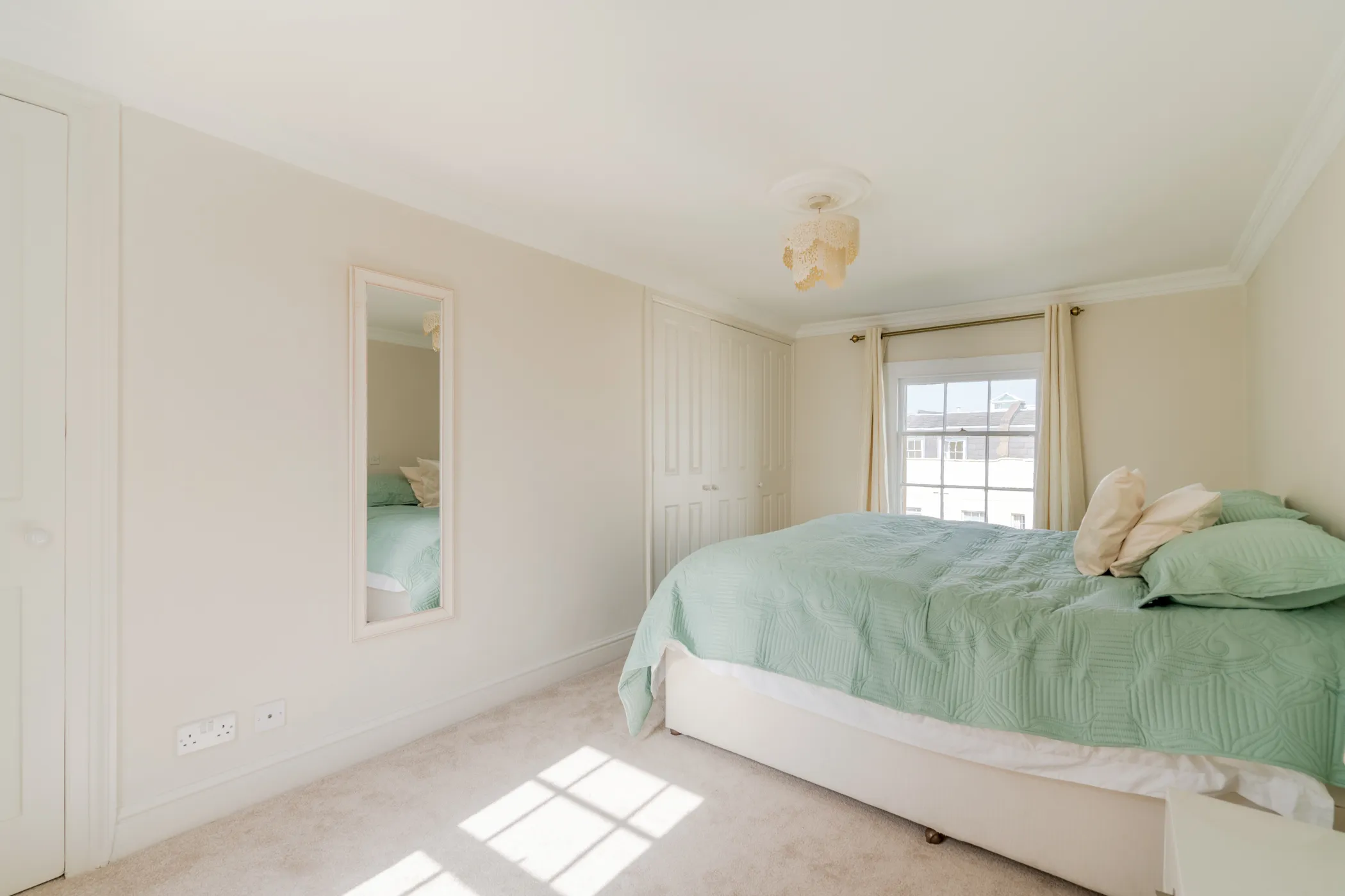 2 bed Apartment