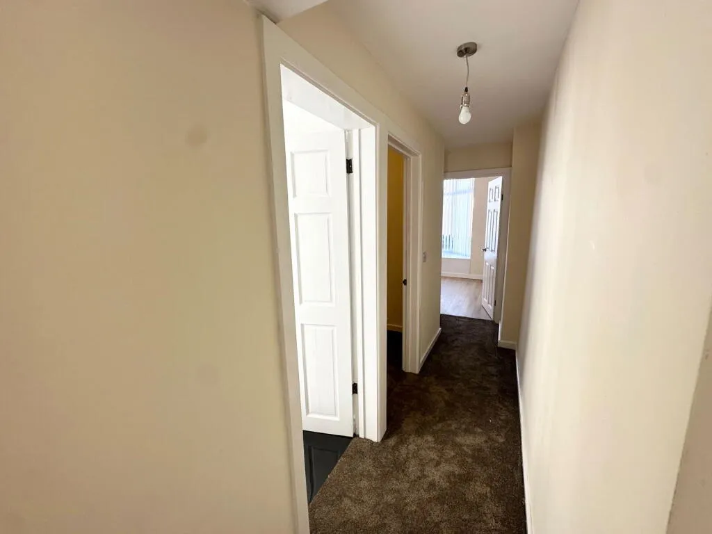 4 bed Block of Apartments