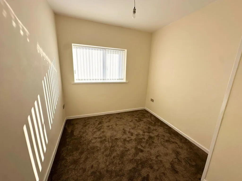 4 bed Block of Apartments