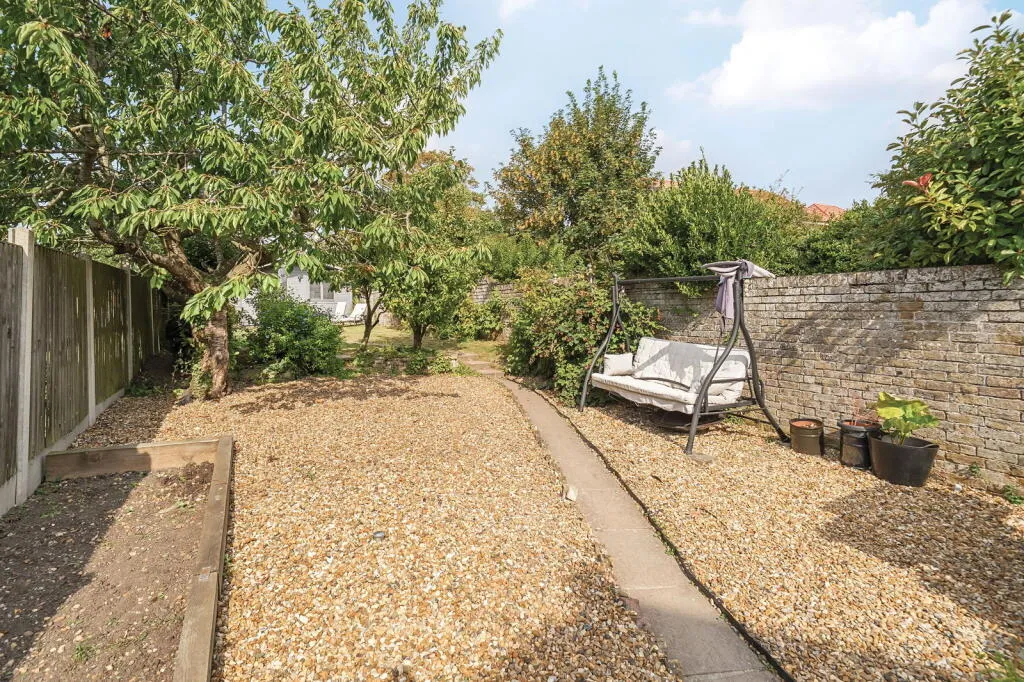 2 bed Semi-Detached