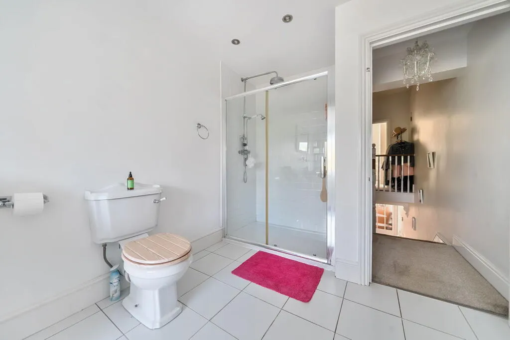 2 bed Semi-Detached