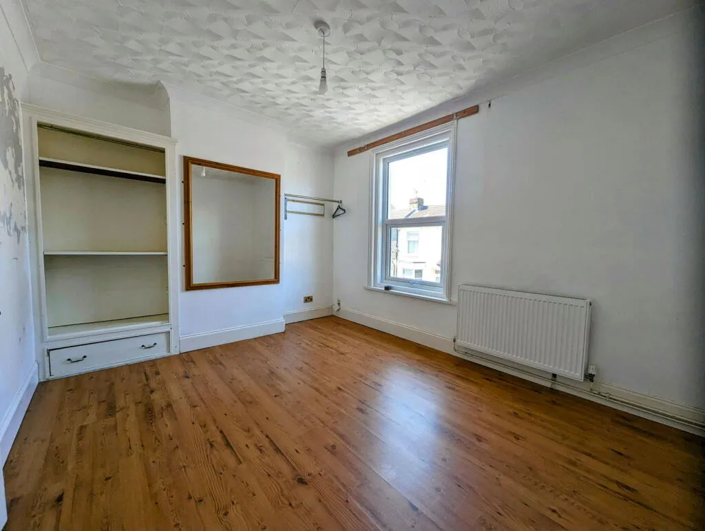 2 bed Terraced