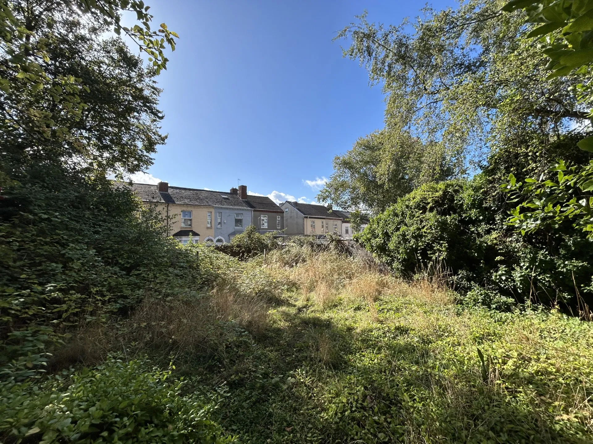 5 bed Detached
