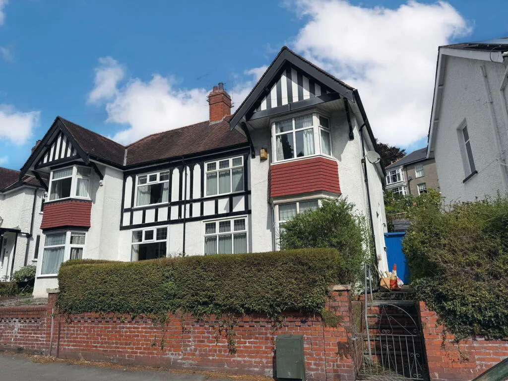 3 bed Semi-Detached