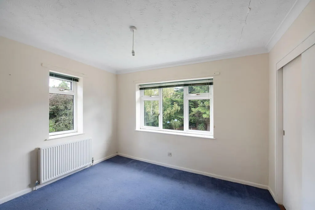 4 bed Detached