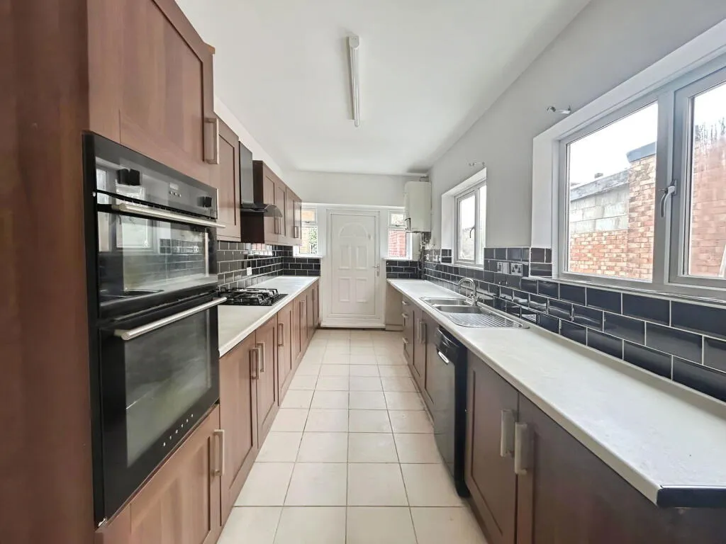 3 bed Semi-Detached