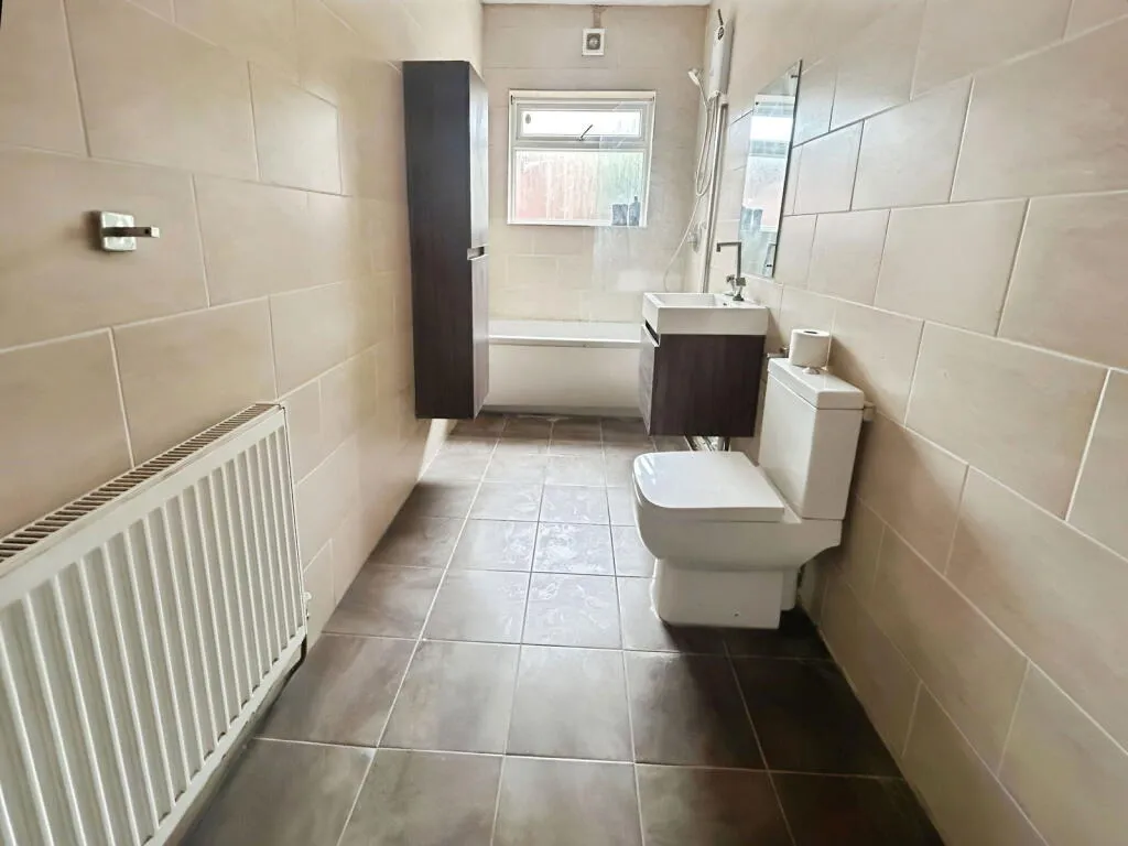 3 bed Semi-Detached