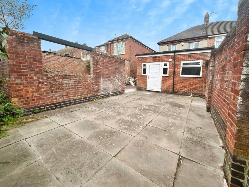 3 bed Semi-Detached