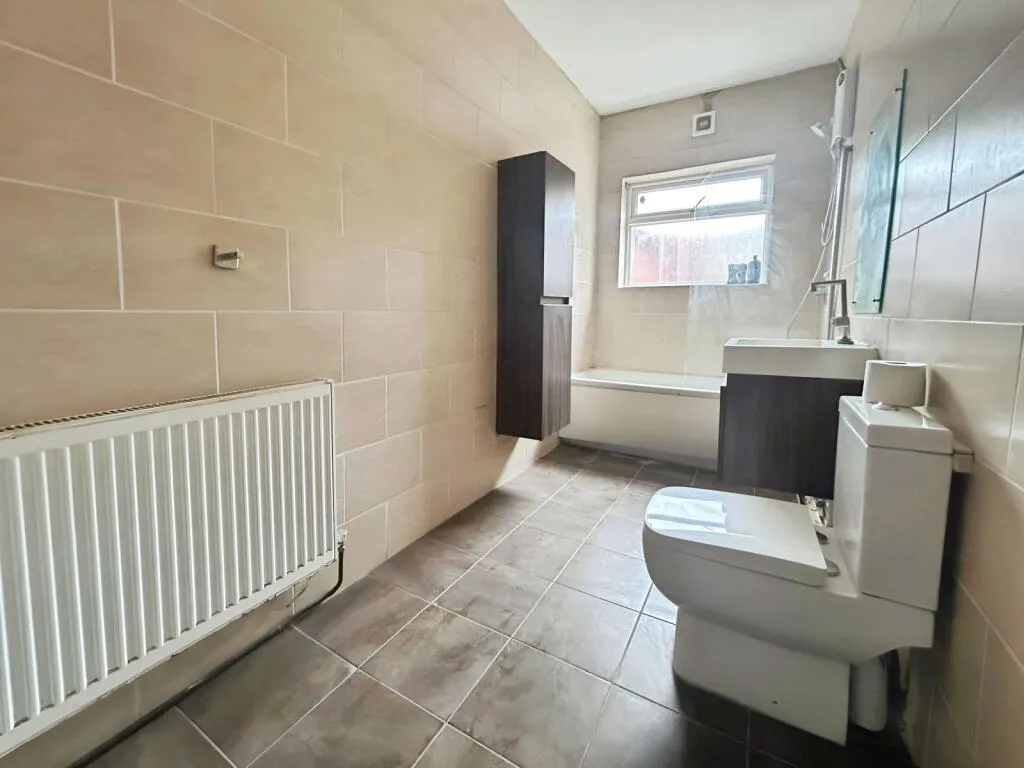 3 bed Semi-Detached