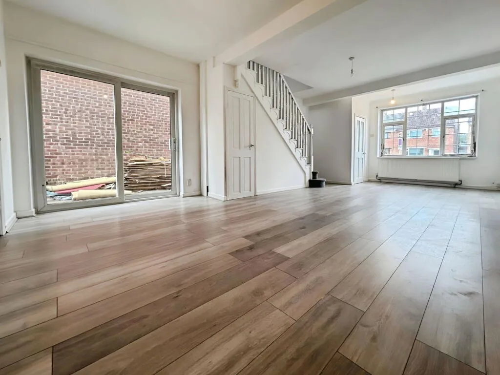 3 bed Semi-Detached